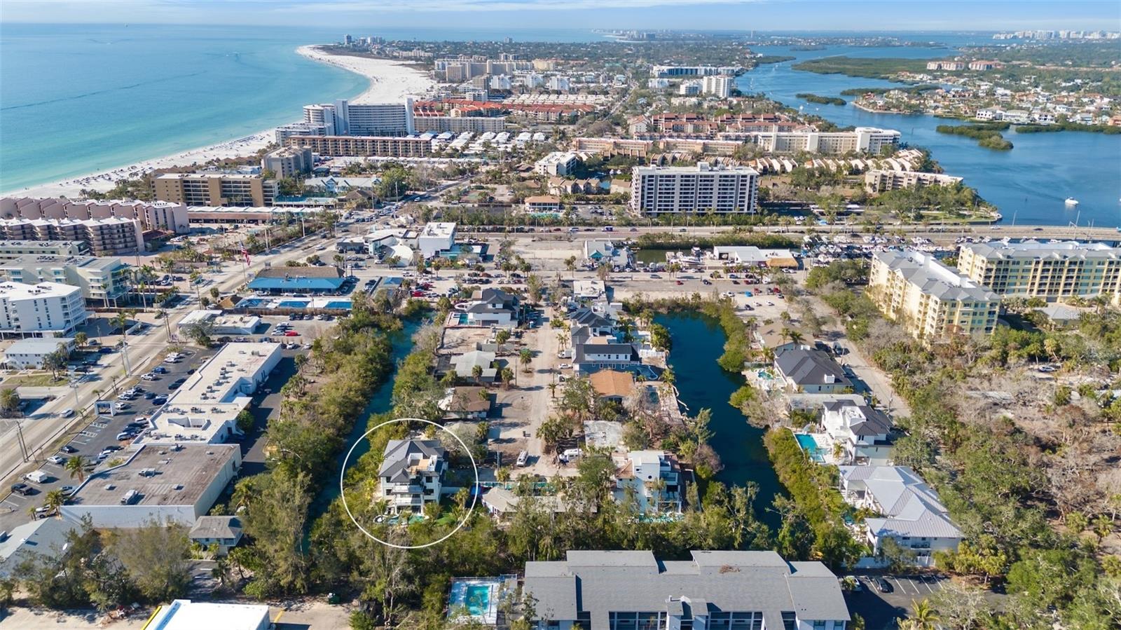 Image 2 of 70 For 6548 Sabal Drive