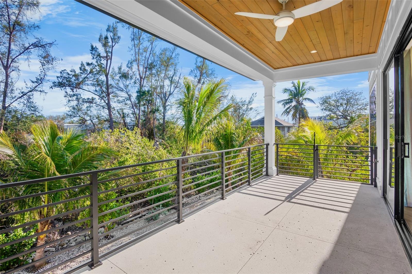 Image 28 of 70 For 6548 Sabal Drive