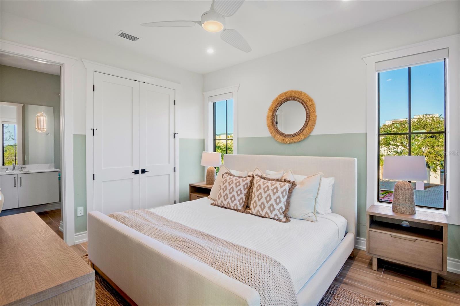 Image 29 of 70 For 6548 Sabal Drive