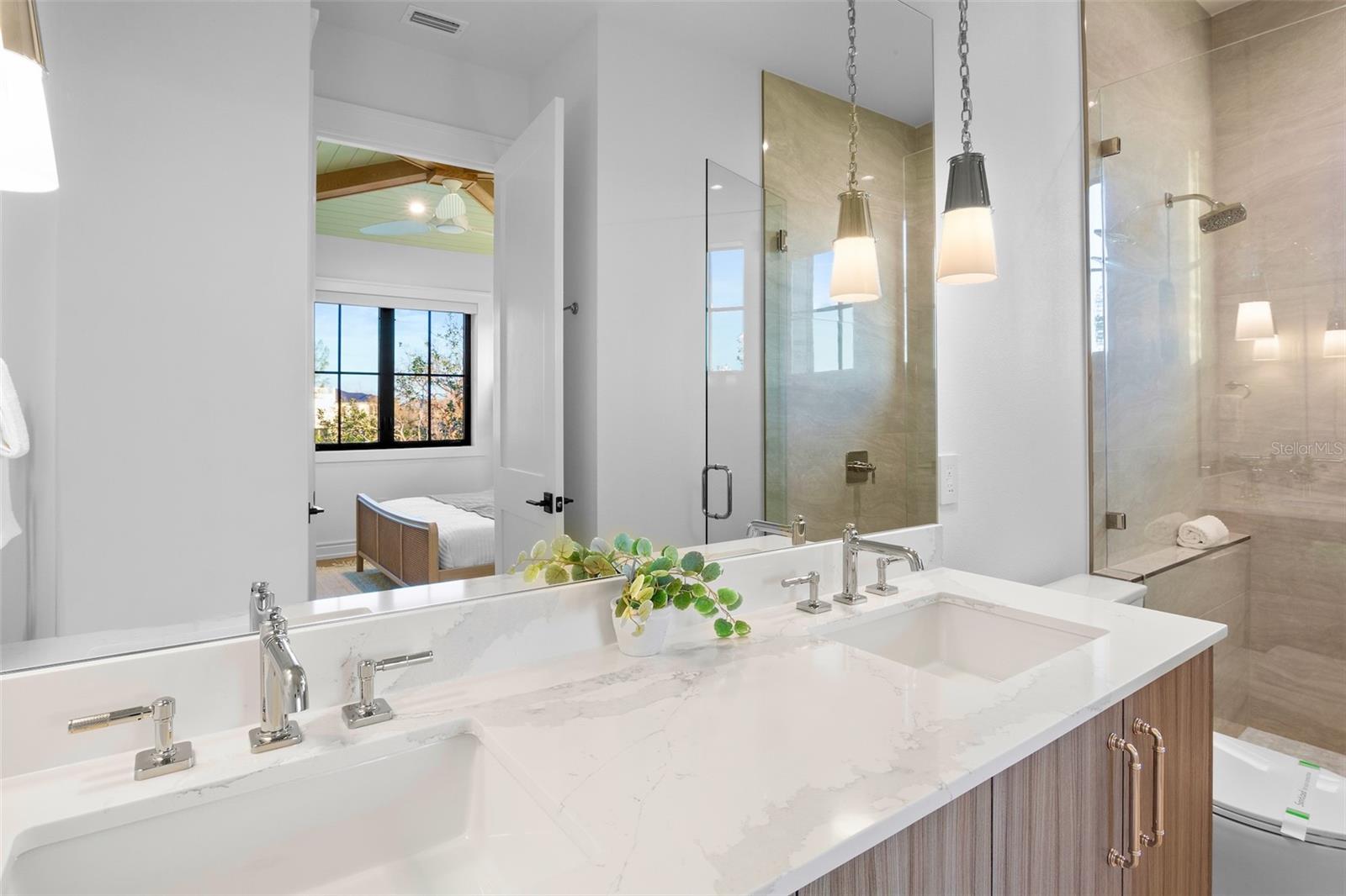 Image 43 of 70 For 6548 Sabal Drive