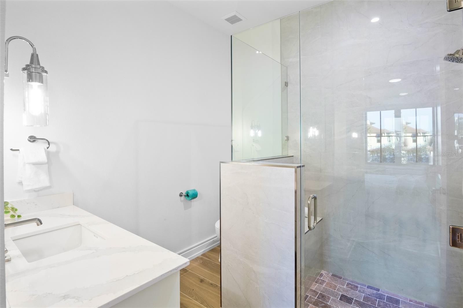 Image 47 of 70 For 6548 Sabal Drive