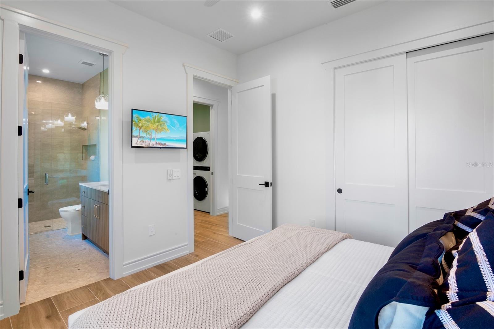 Image 49 of 70 For 6548 Sabal Drive