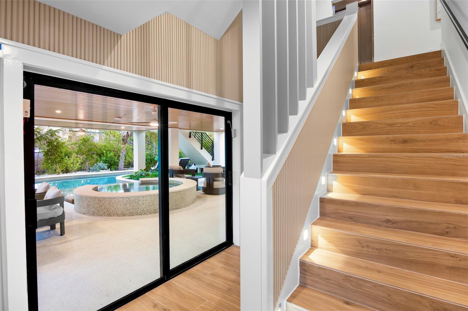 Image 53 of 70 For 6548 Sabal Drive