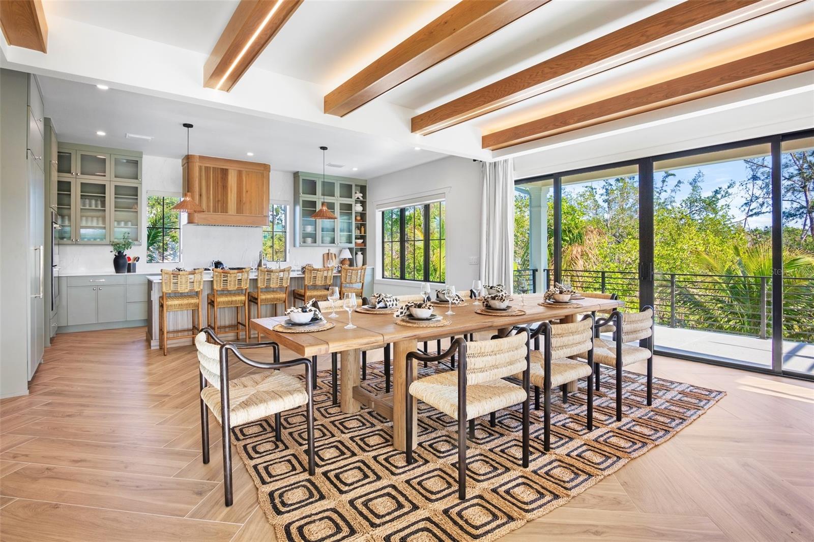 Image 9 of 70 For 6548 Sabal Drive