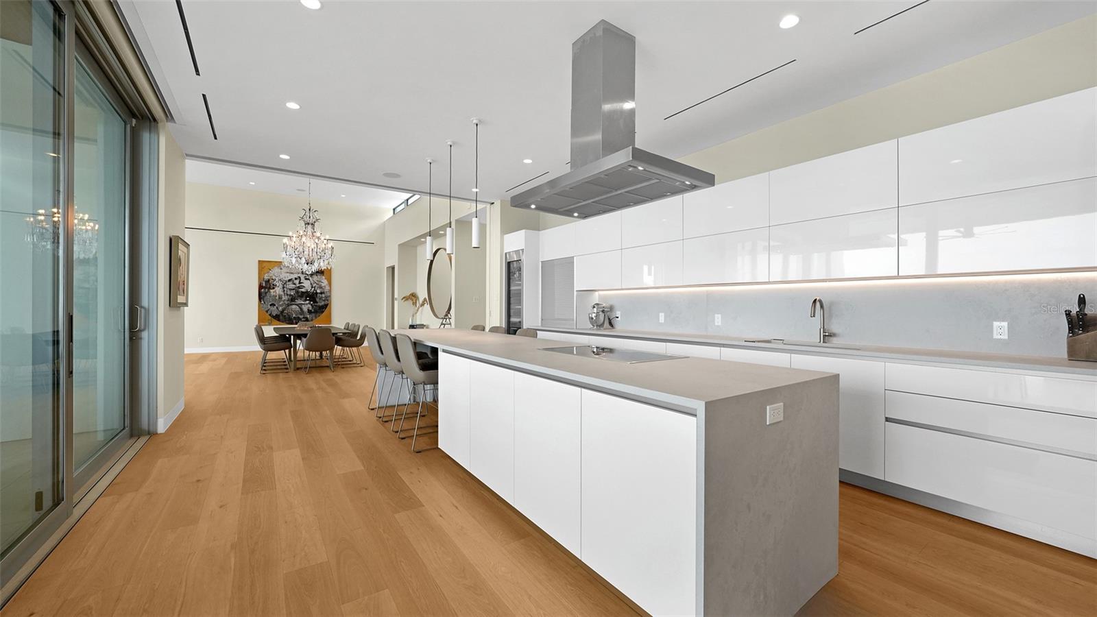 Image 10 of 30 For 4123 Bay Shore Road