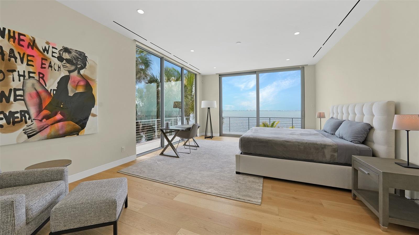 Image 18 of 30 For 4123 Bay Shore Road