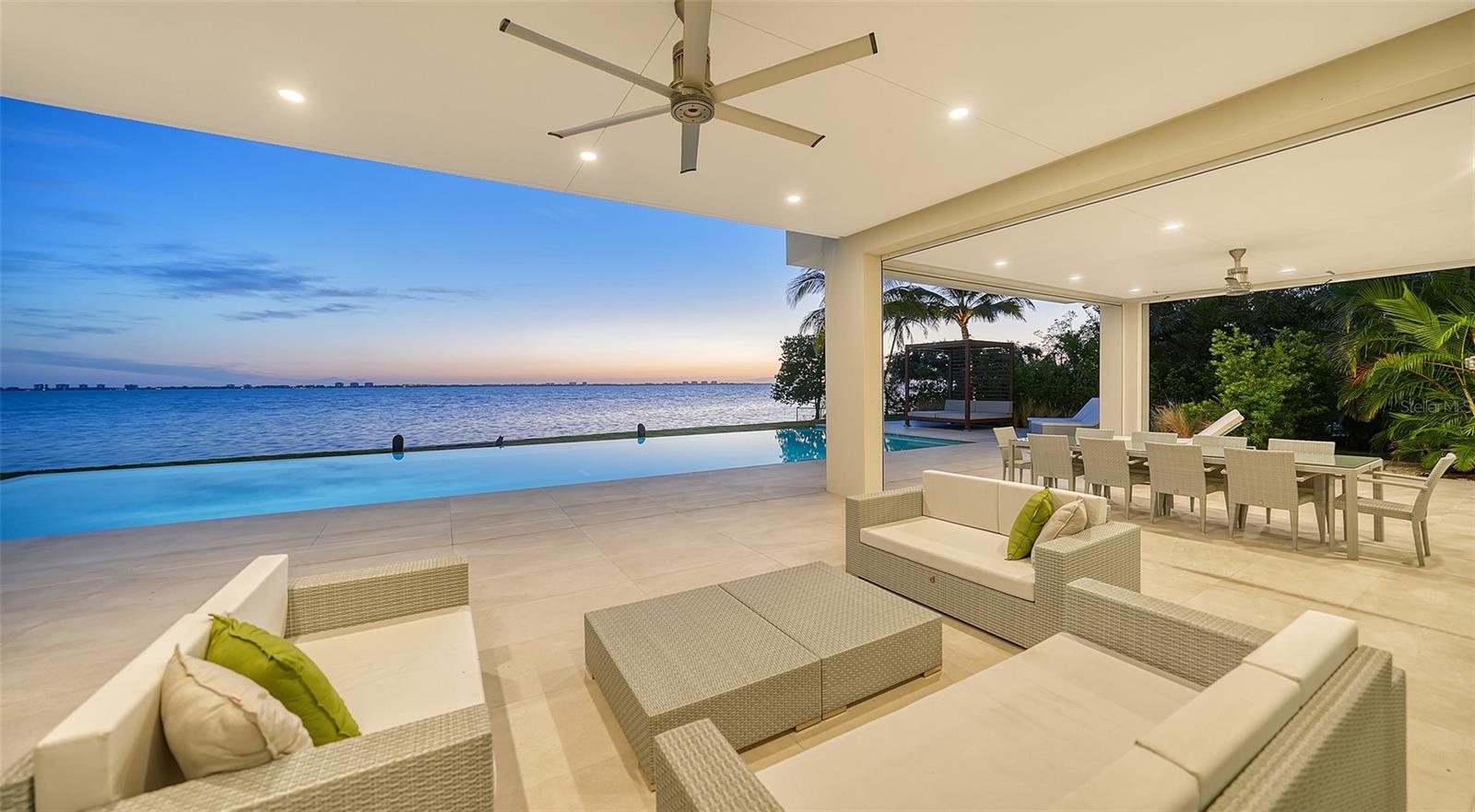 Image 24 of 30 For 4123 Bay Shore Road