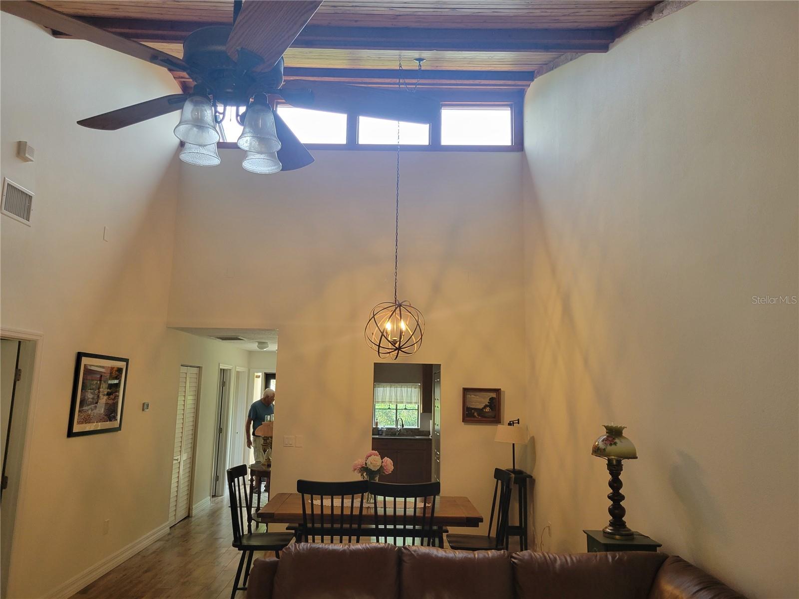 Image 6 of 24 For 7907 4th Avenue W 7907