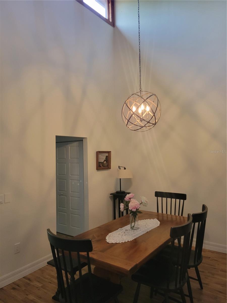 Image 8 of 24 For 7907 4th Avenue W 7907