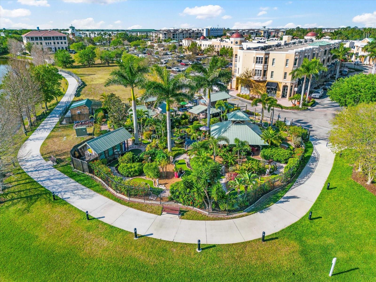 Image 38 of 51 For 8933 Manor Loop 204