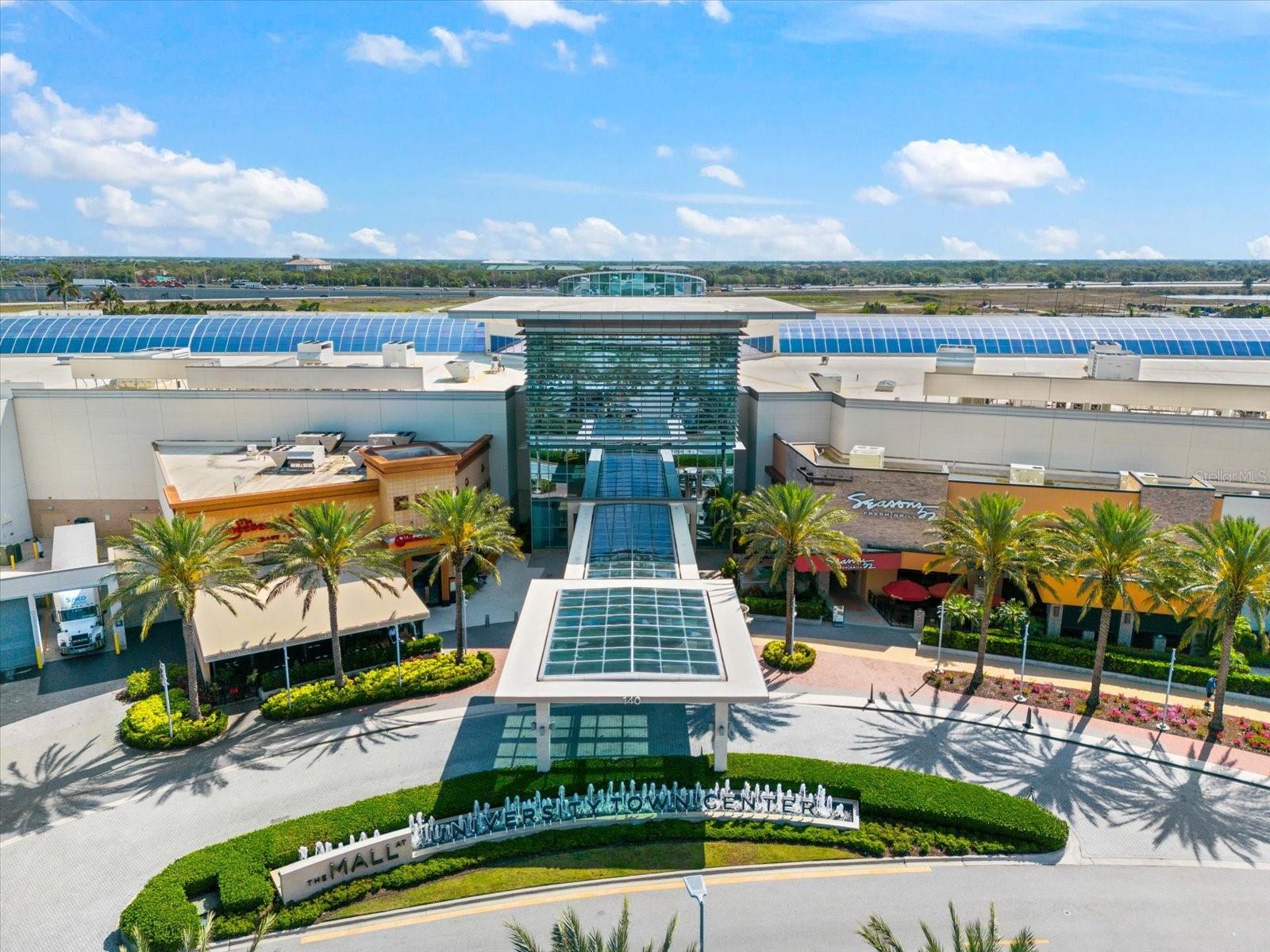 Image 43 of 51 For 8933 Manor Loop 204