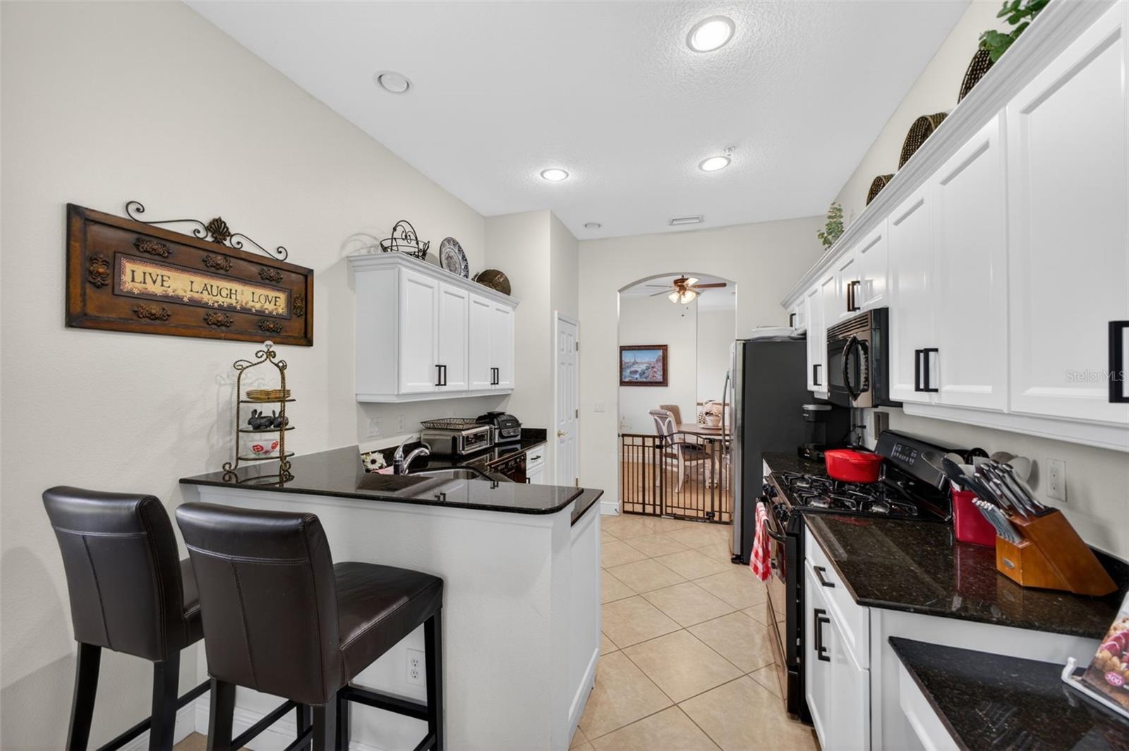 Image 13 of 45 For 8229 Miramar Way 204