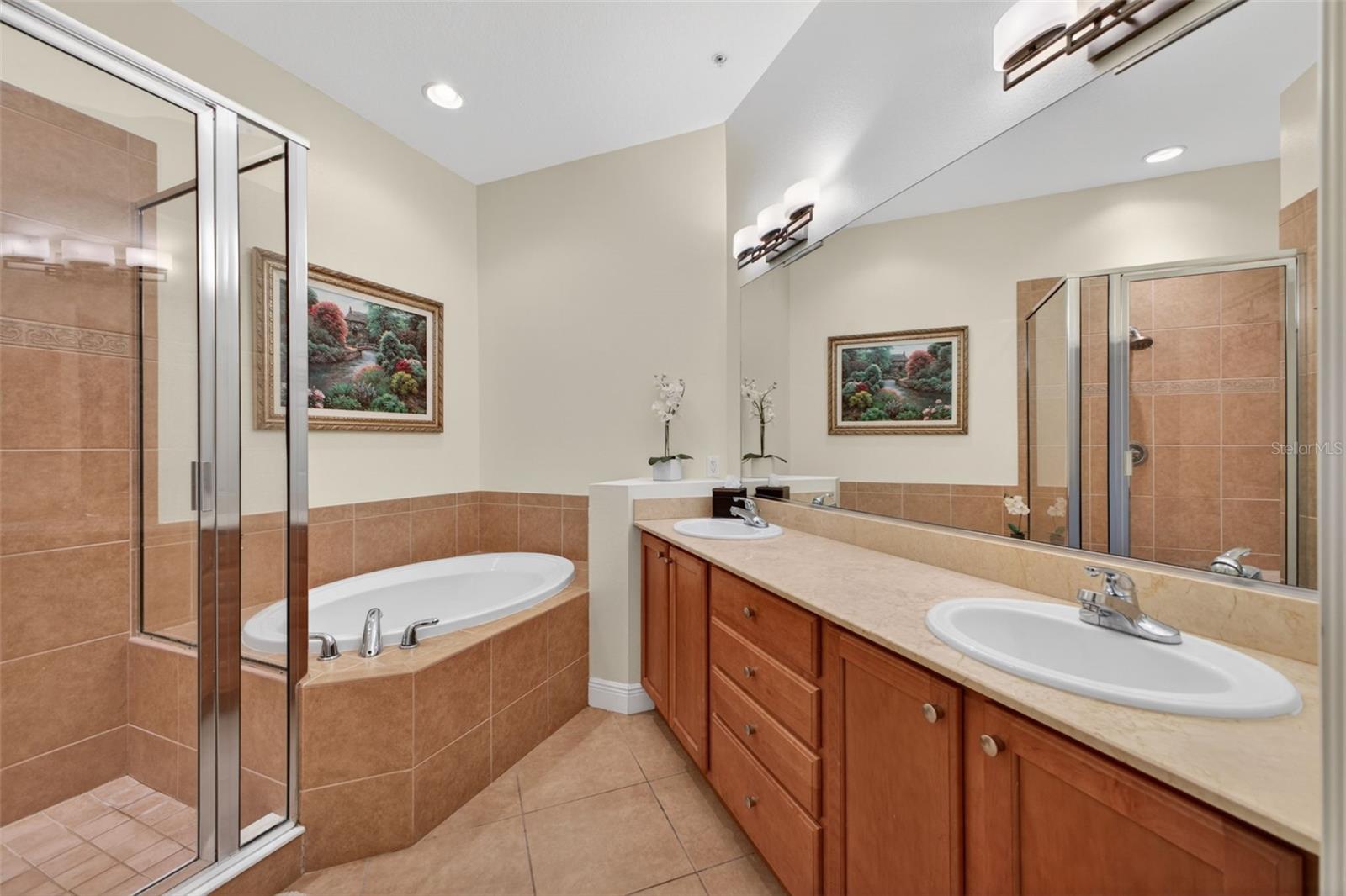 Image 25 of 45 For 8229 Miramar Way 204