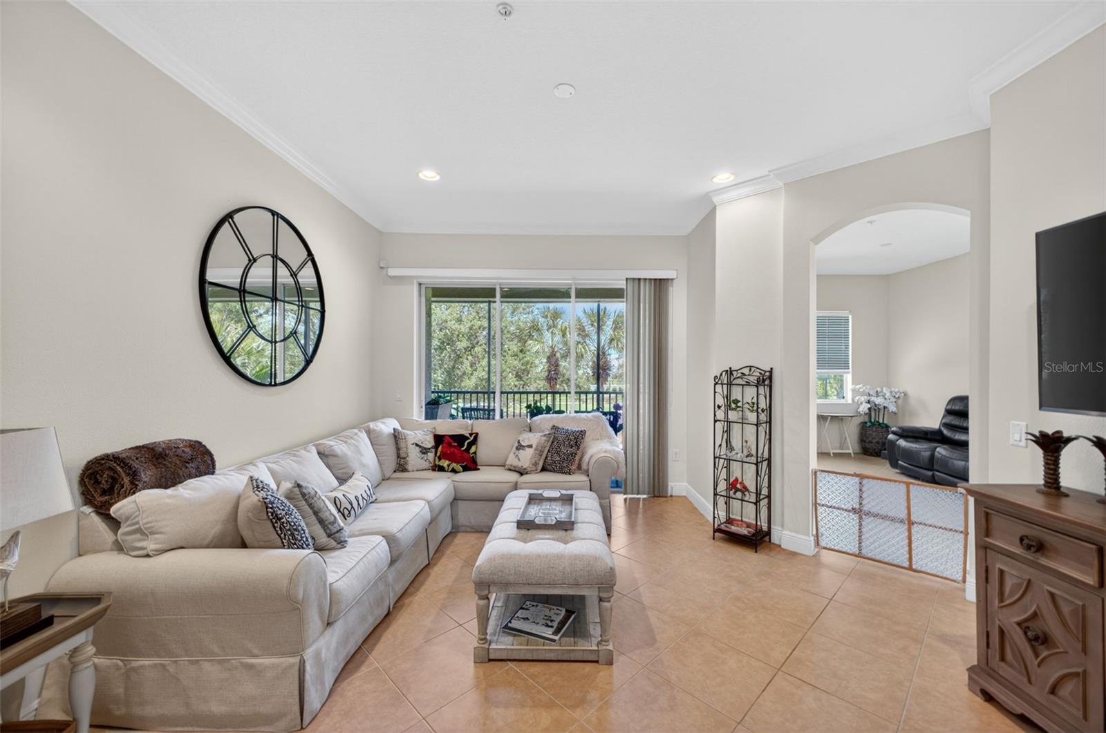 Image 4 of 45 For 8229 Miramar Way 204