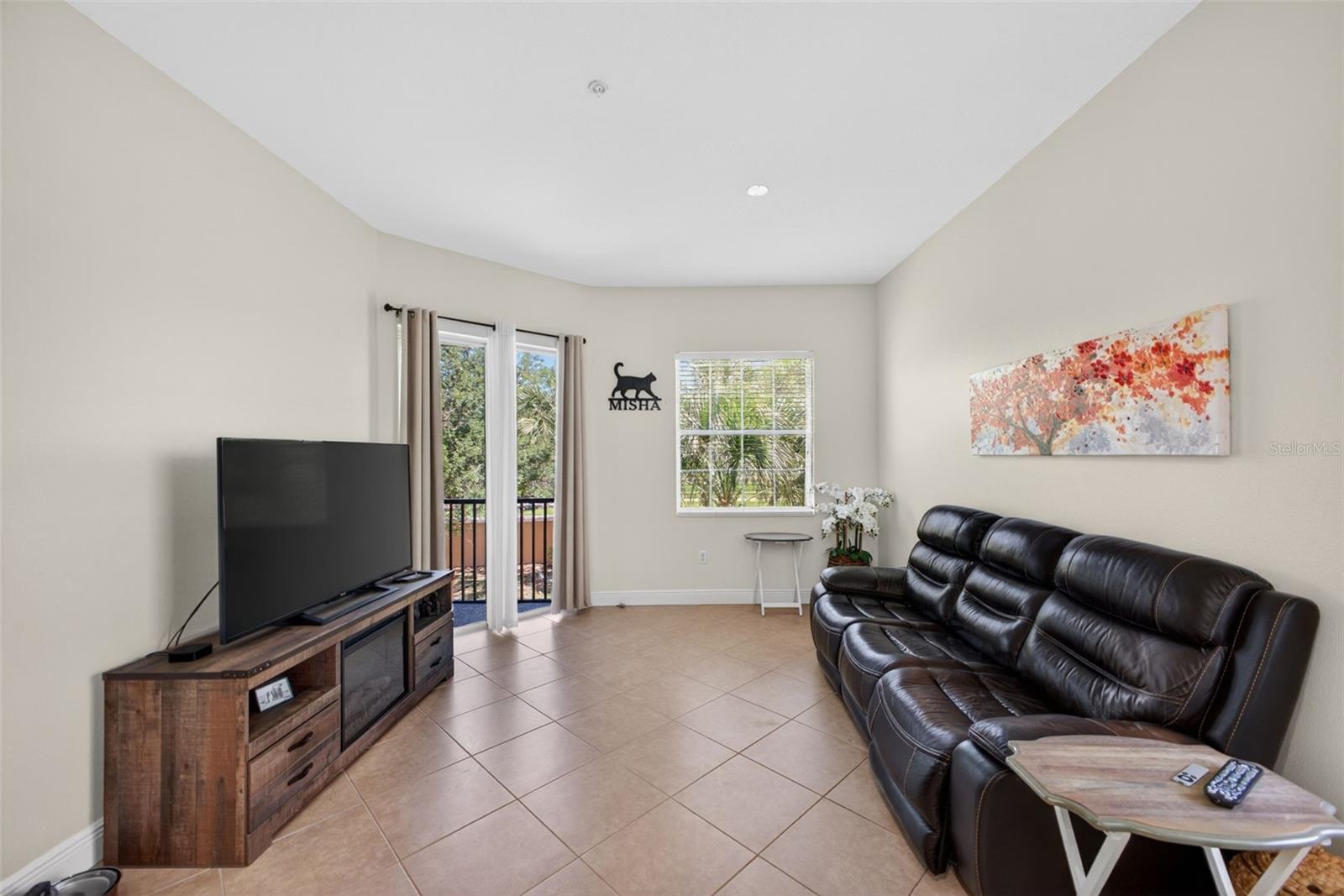 Image 7 of 45 For 8229 Miramar Way 204