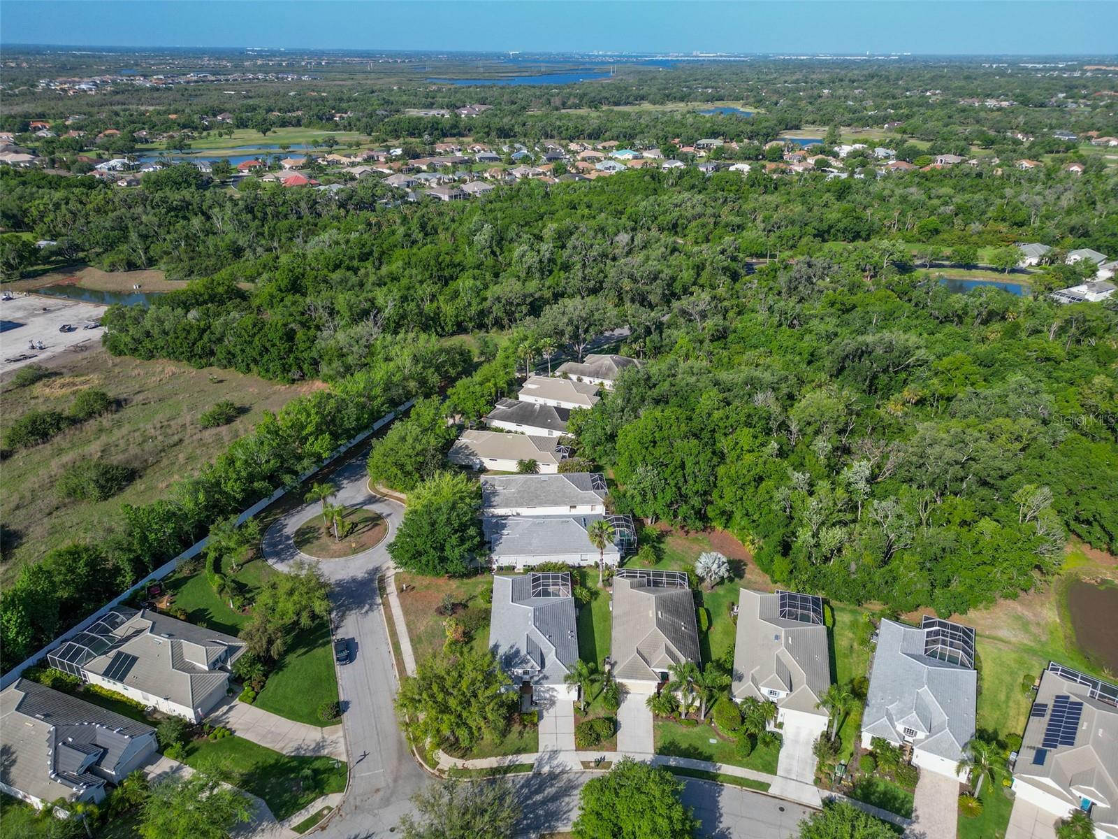 Image 34 of 45 For 12150 Maple Ridge Drive