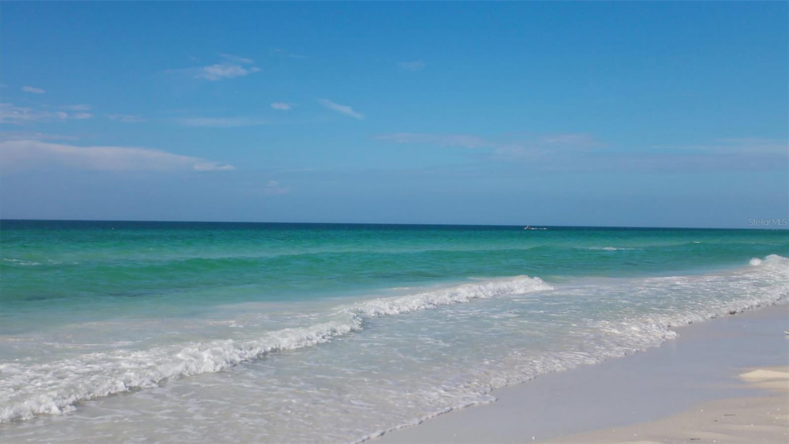 Image 34 of 39 For 6140 Midnight Pass Road C-2