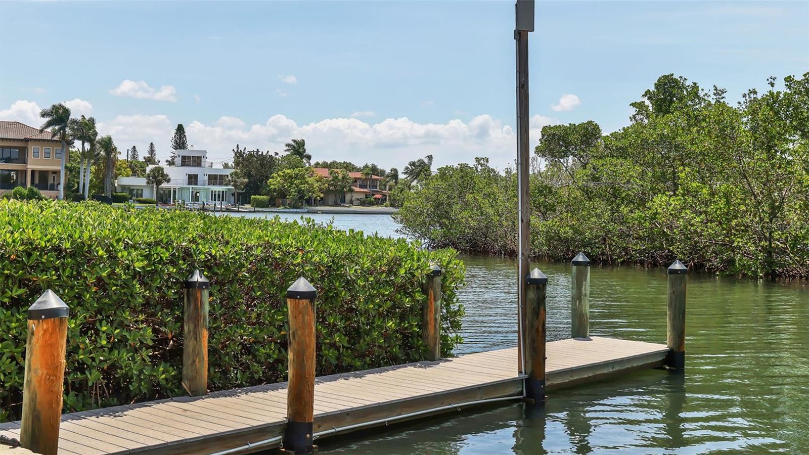 Image 39 of 39 For 6140 Midnight Pass Road C-2