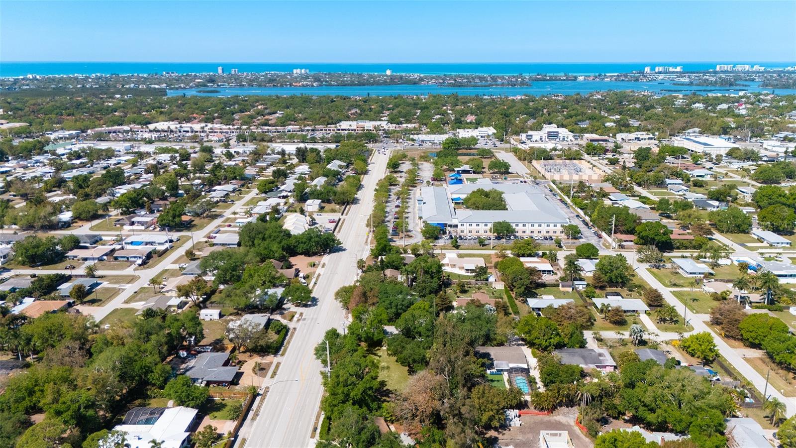 Image 12 of 16 For 4717 Crystal Avenue