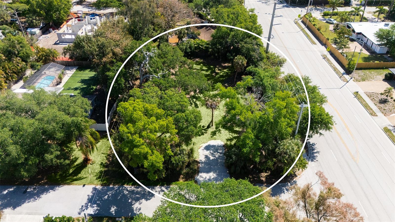 Image 2 of 16 For 4717 Crystal Avenue