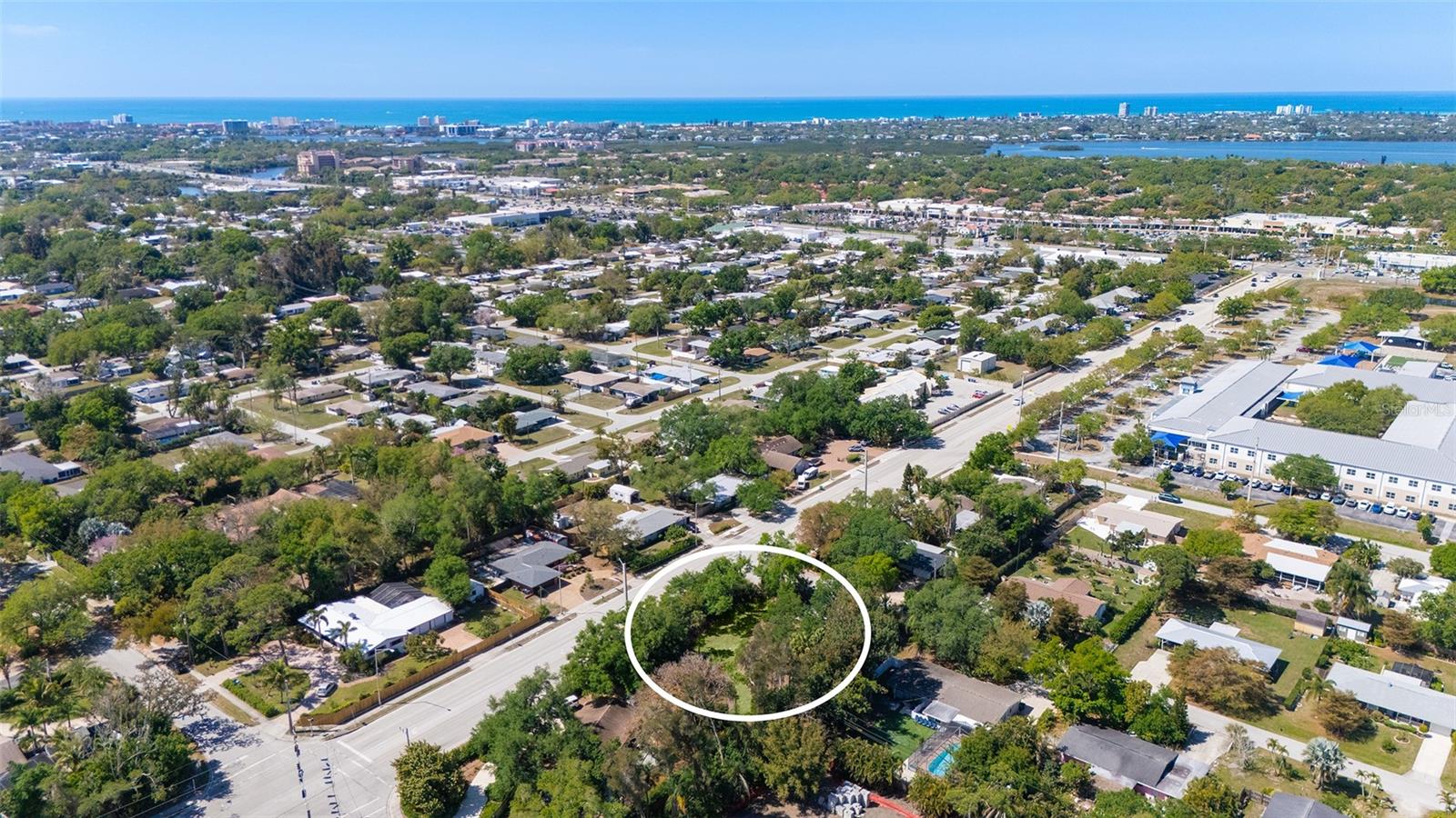 Image 9 of 16 For 4717 Crystal Avenue