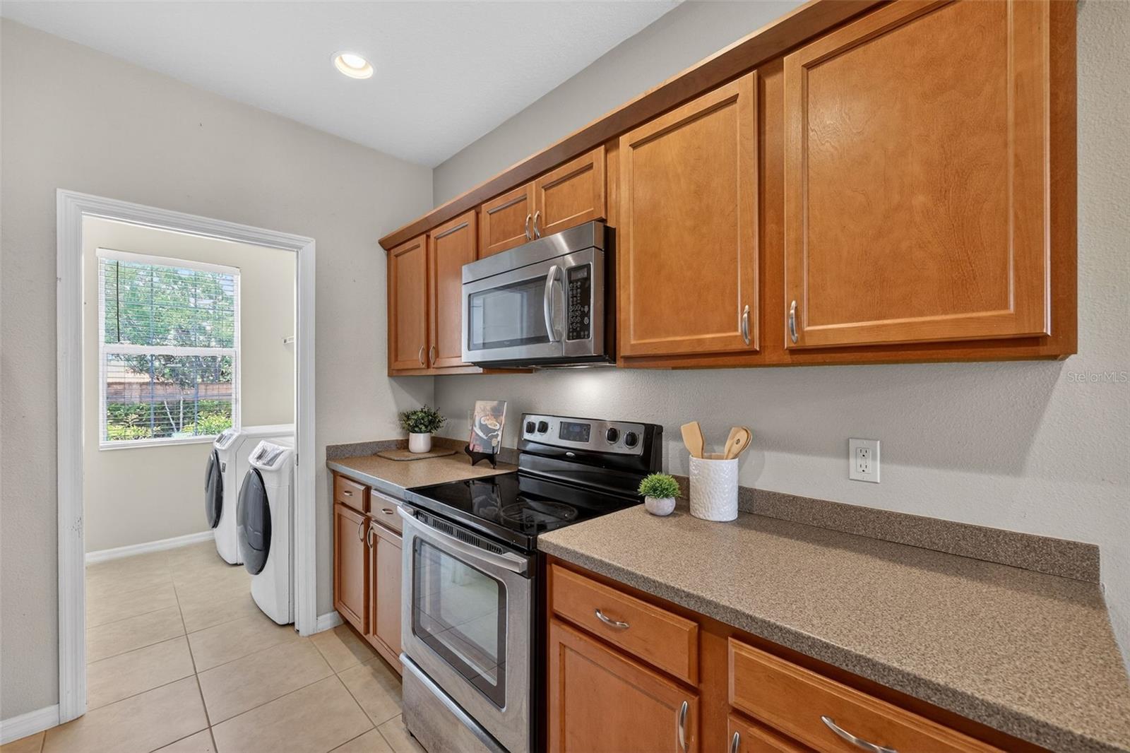 Image 10 of 37 For 3736 82nd Avenue Circle E 105