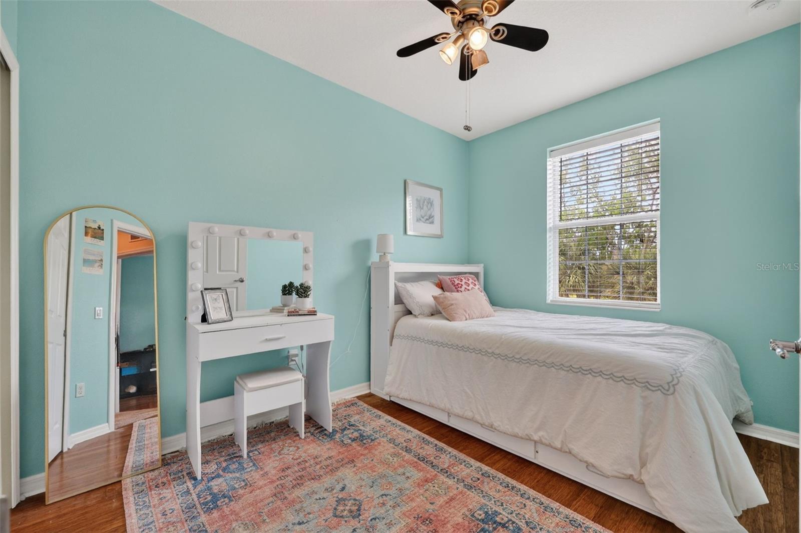 Image 25 of 37 For 3736 82nd Avenue Circle E 105