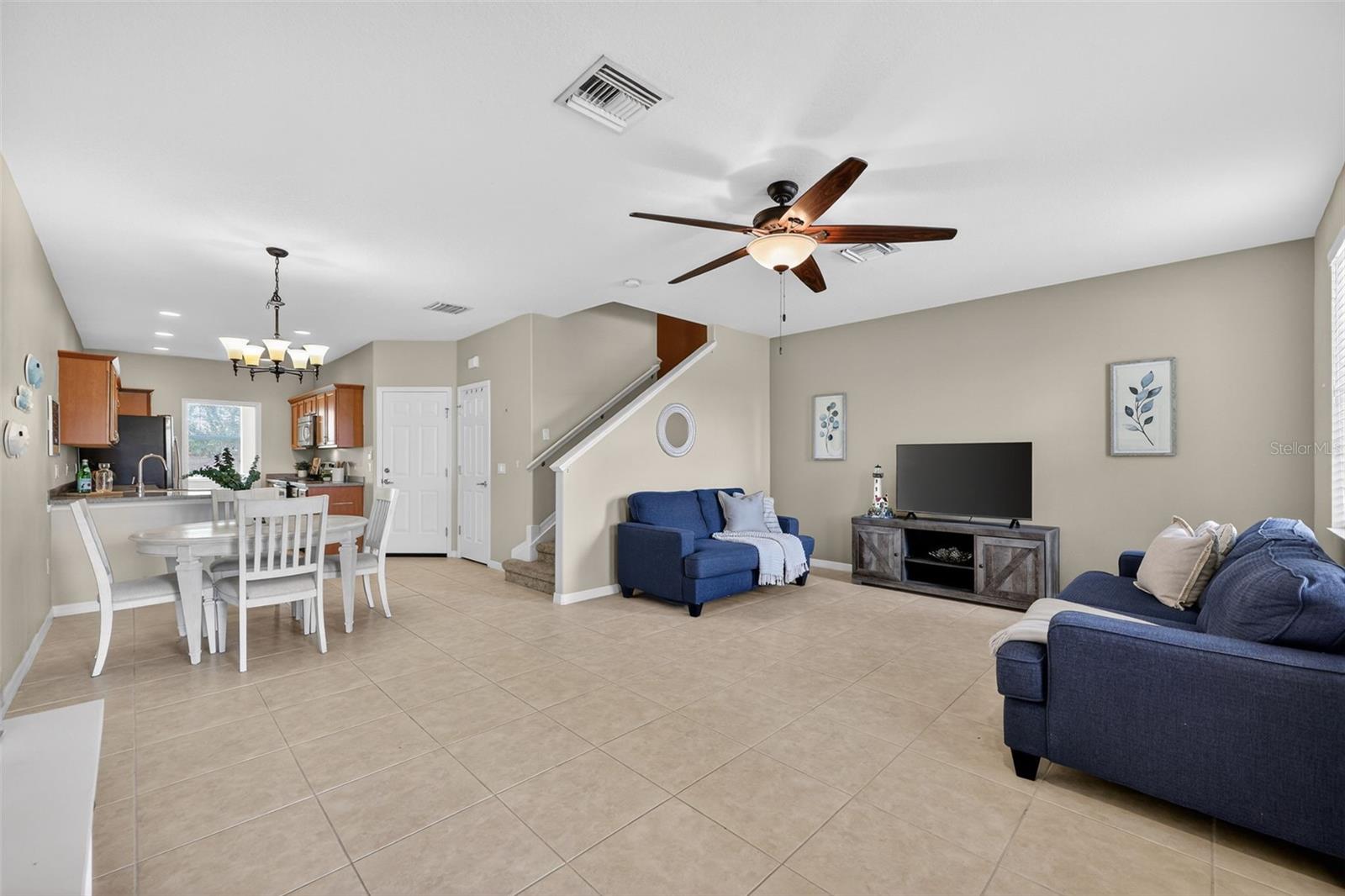 Image 3 of 37 For 3736 82nd Avenue Circle E 105