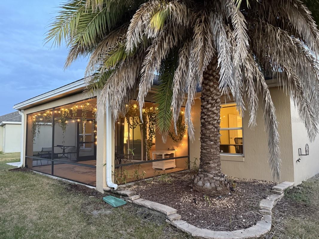 Image 10 of 10 For 1097 Hollyhock Way