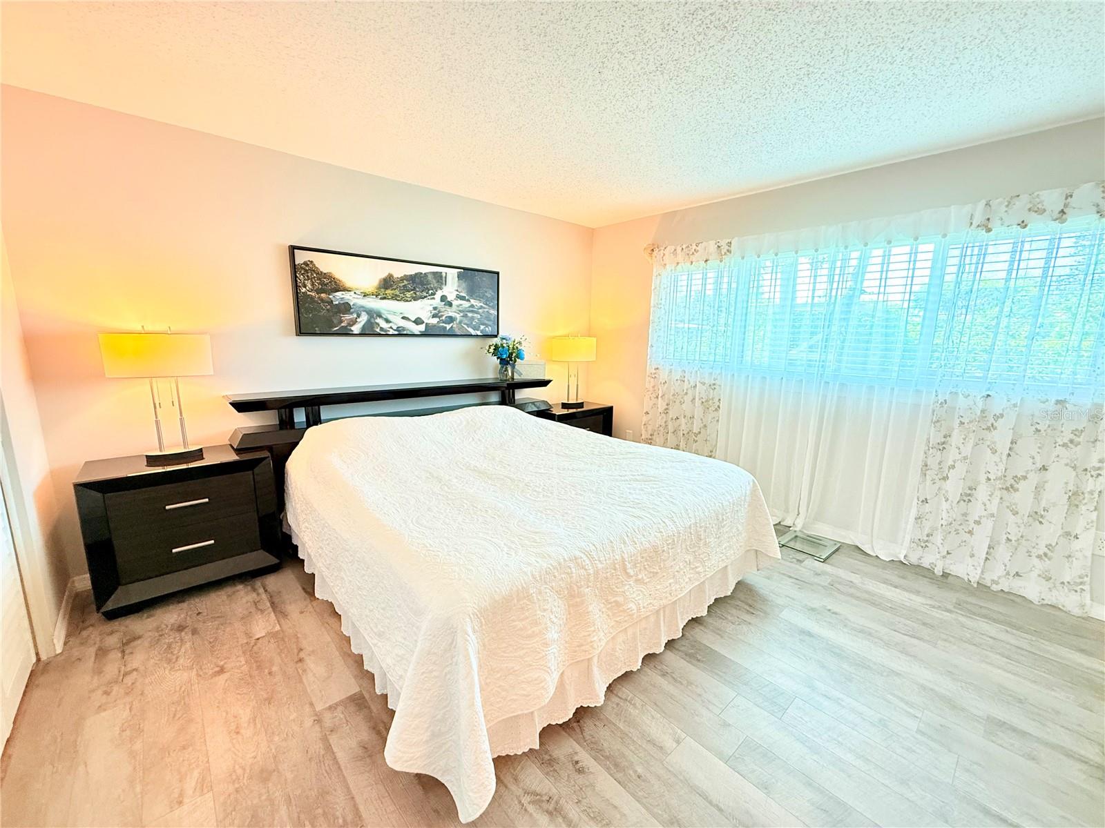 Image 21 of 48 For 8509 La Boca Avenue