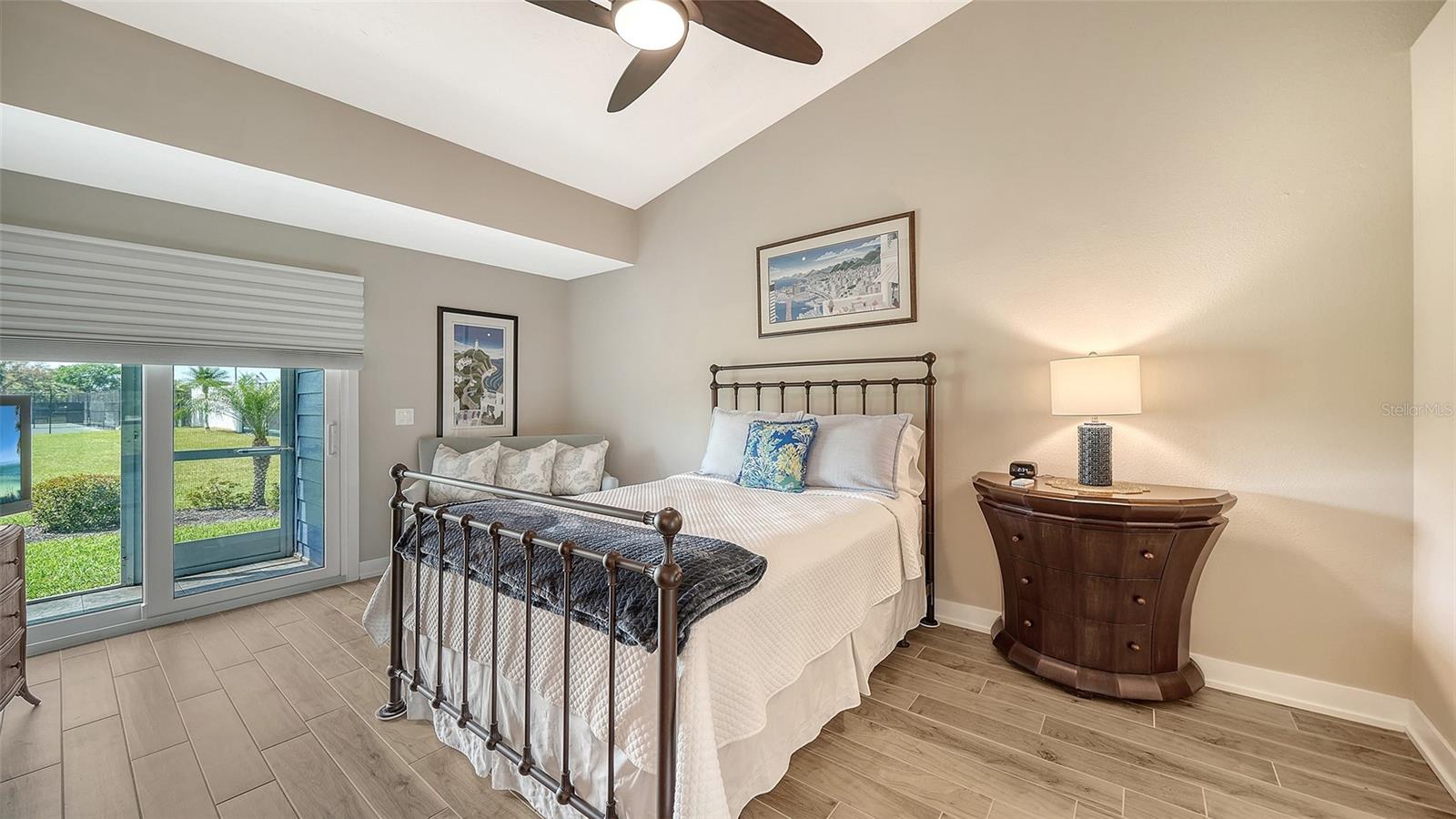 Image 29 of 84 For 7510 Preserves Court