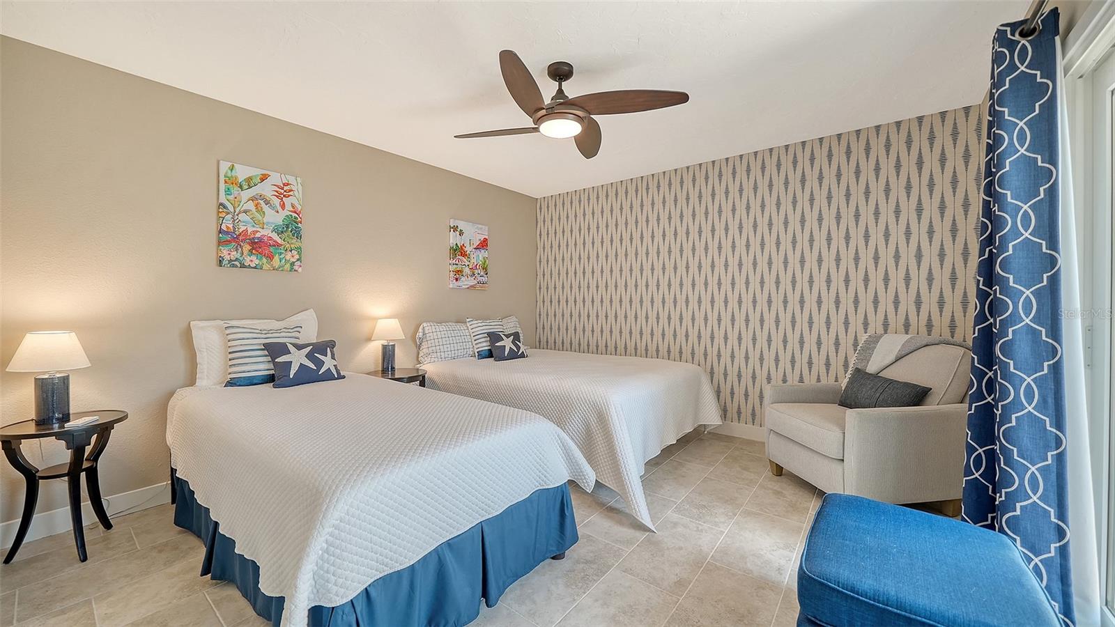 Image 34 of 84 For 7510 Preserves Court