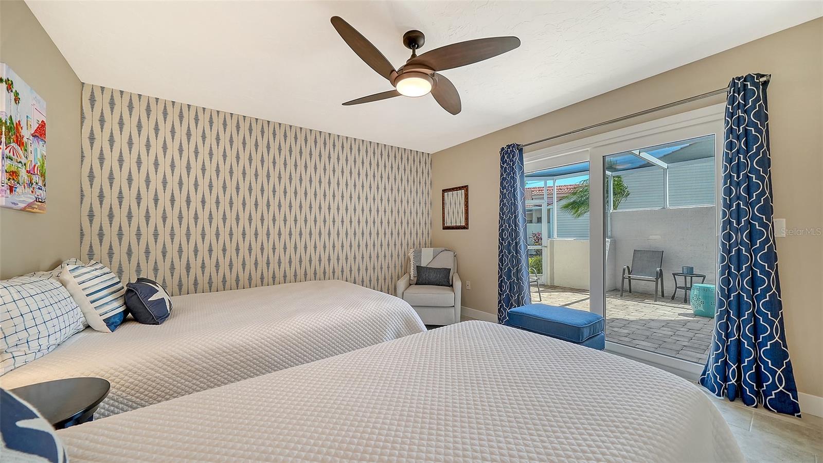 Image 36 of 84 For 7510 Preserves Court