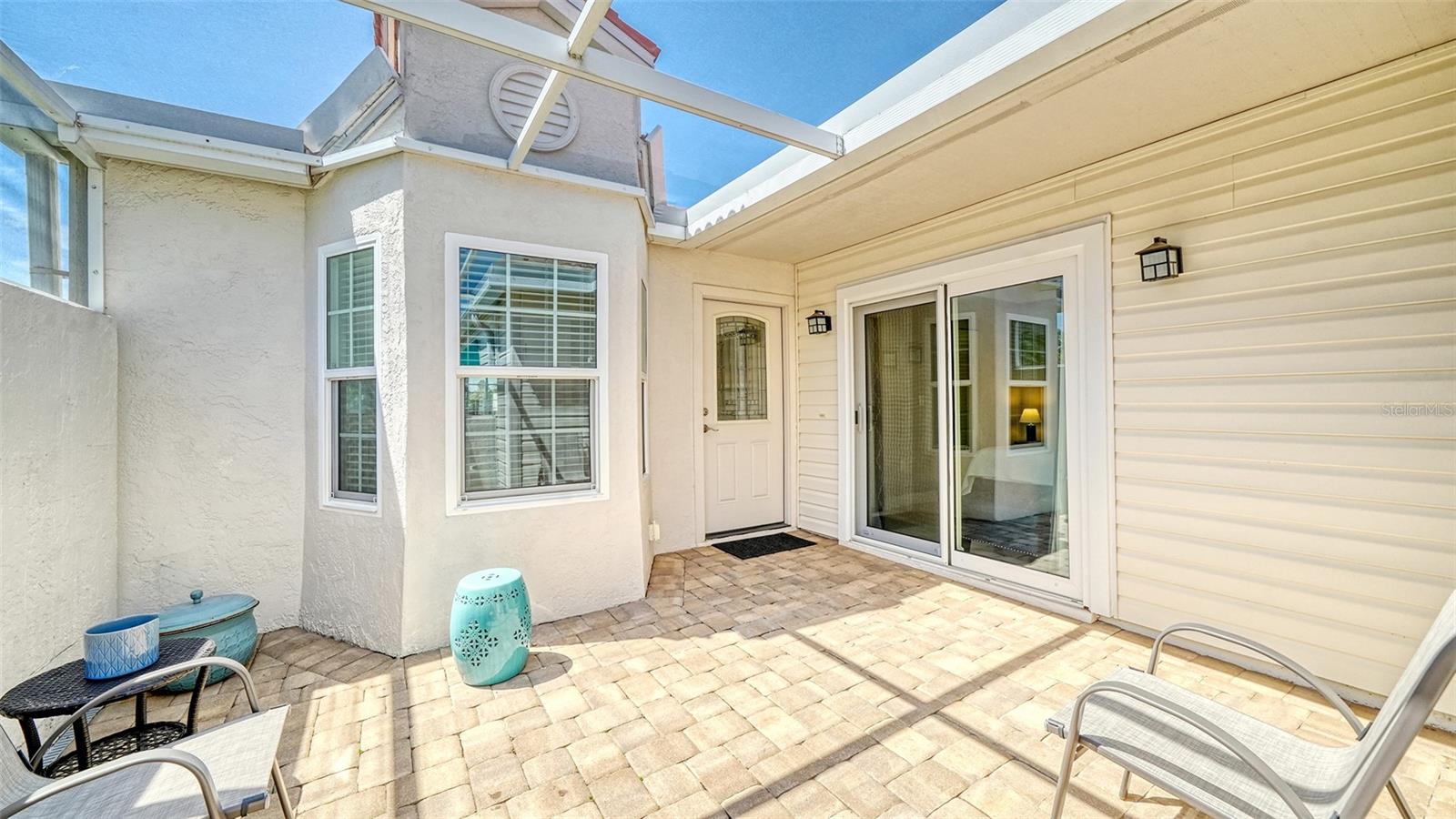 Image 4 of 84 For 7510 Preserves Court