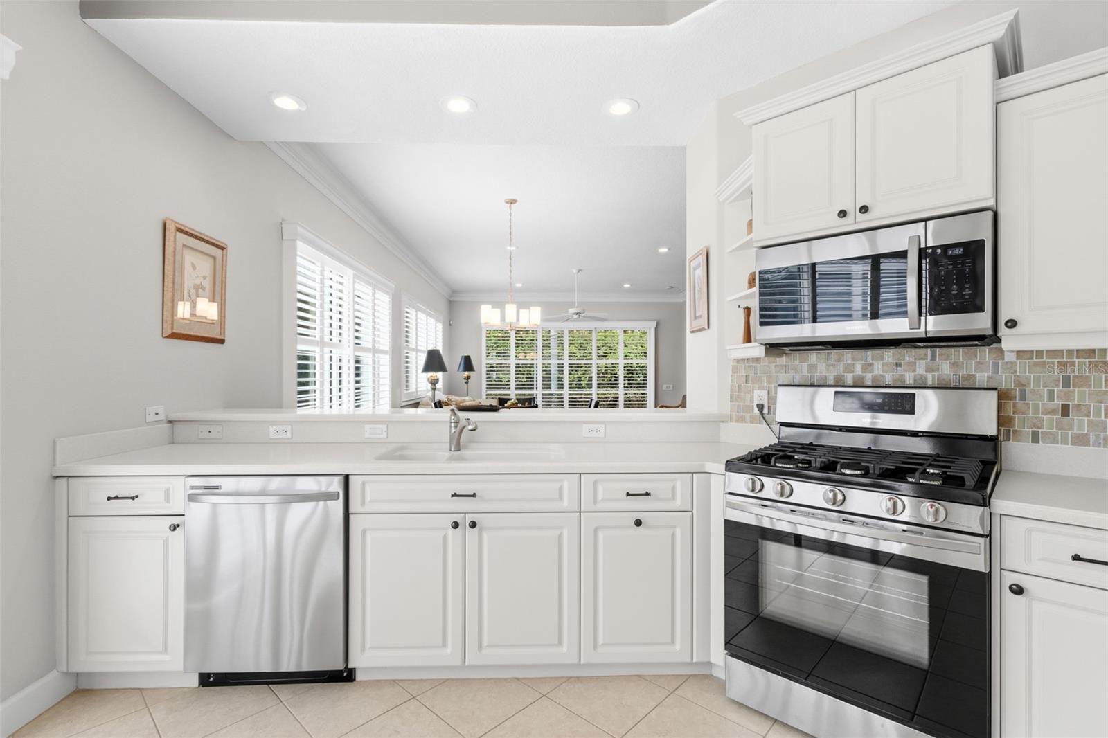 Image 16 of 77 For 8652 54th Avenue Circle E