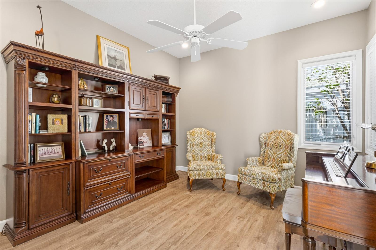 Image 45 of 77 For 8652 54th Avenue Circle E