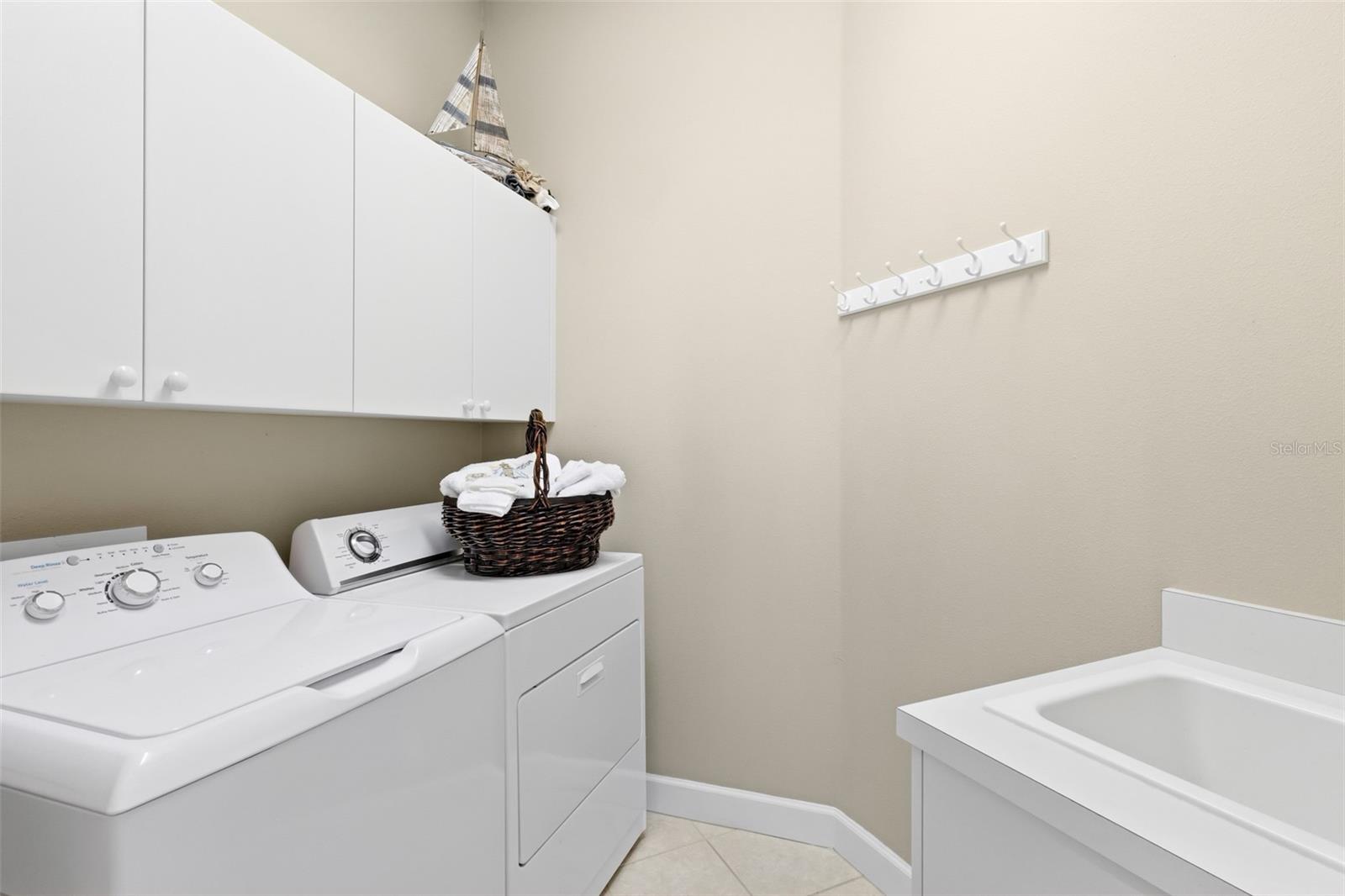 Image 49 of 77 For 8652 54th Avenue Circle E