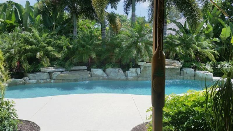 Image 3 of 21 For 2704 Marlette Street