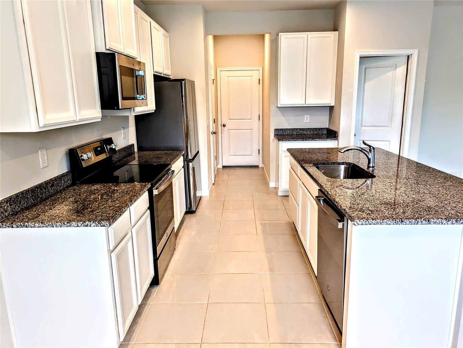 Image 8 of 36 For 5429 Spanish Moss Cove