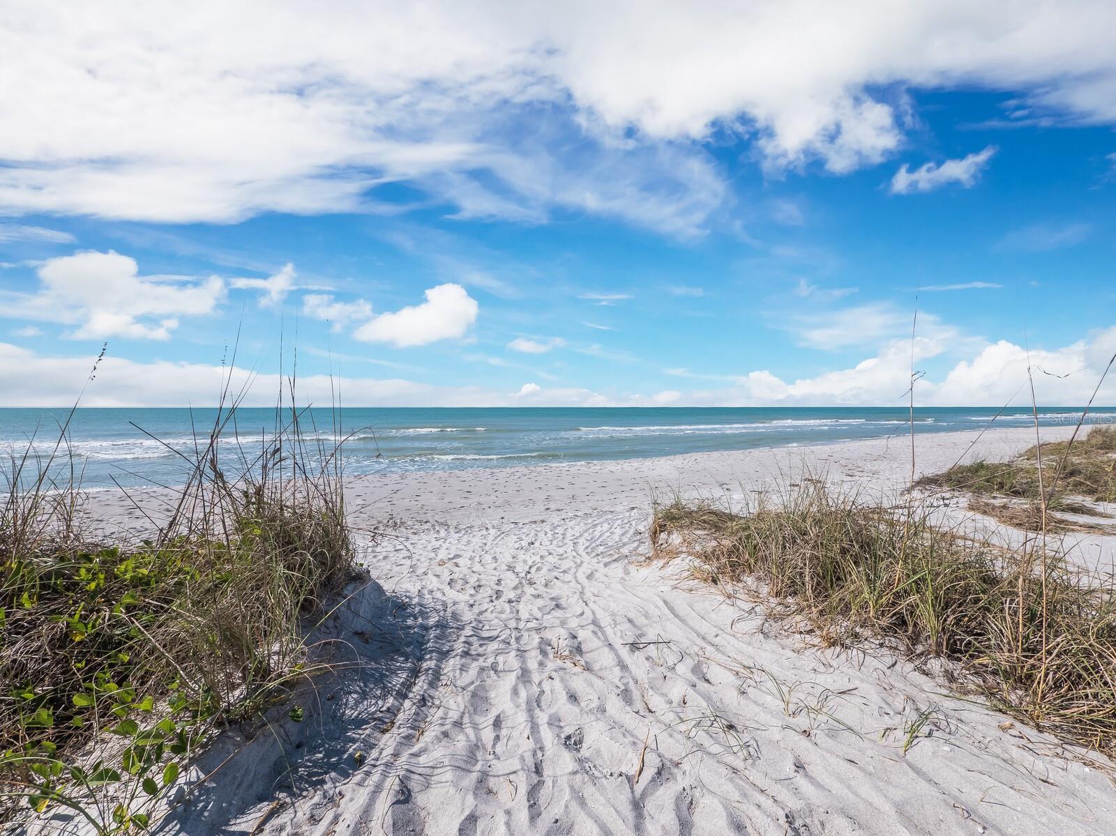 Image 48 of 75 For 415 L Ambiance Drive A301