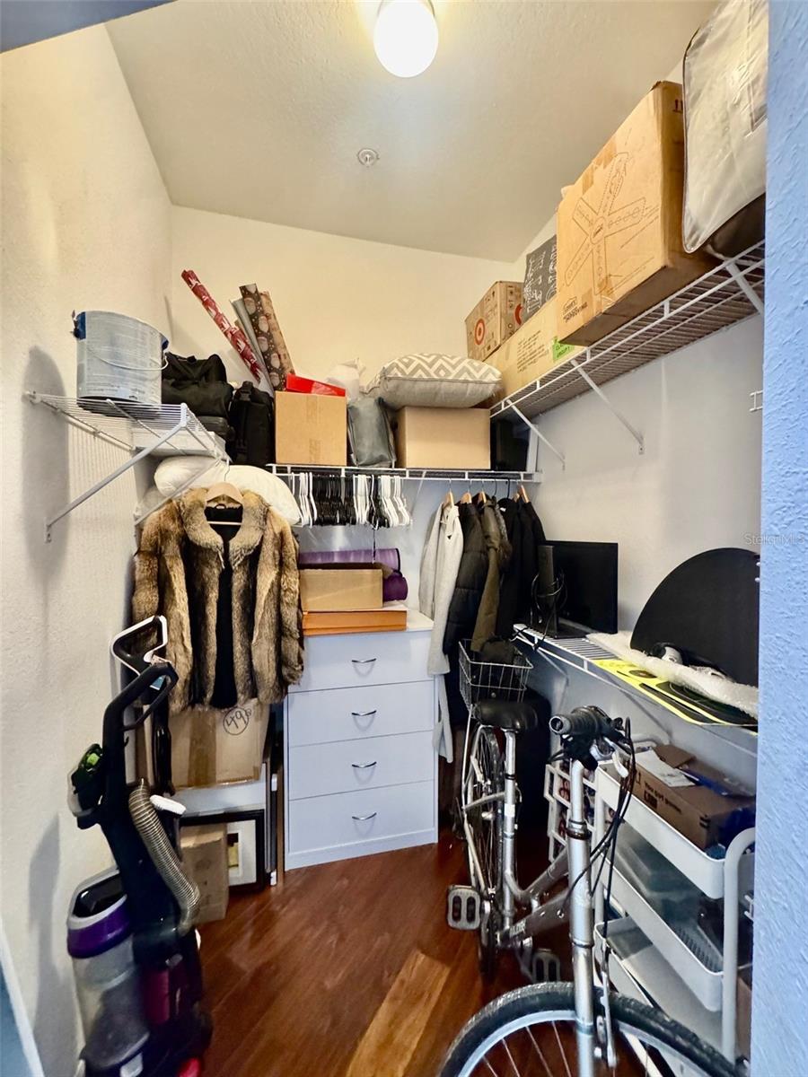 Image 20 of 32 For 8319 38th Street Circle E 305