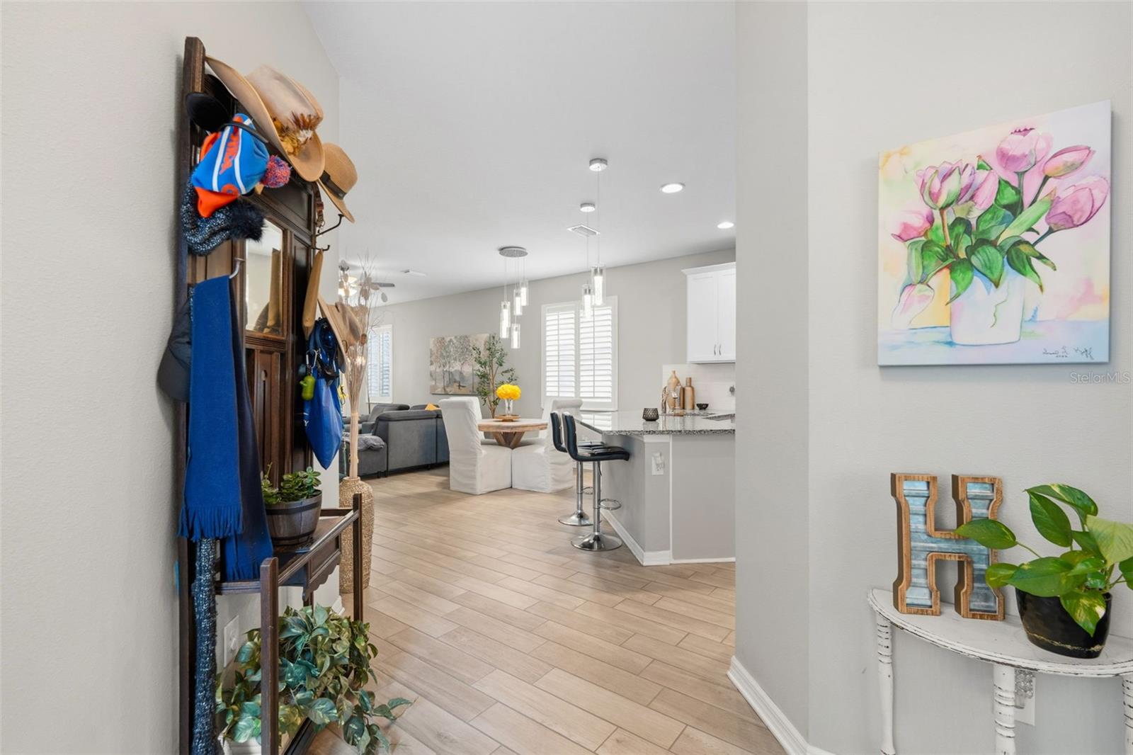 Image 12 of 49 For 6017 Amberly Drive