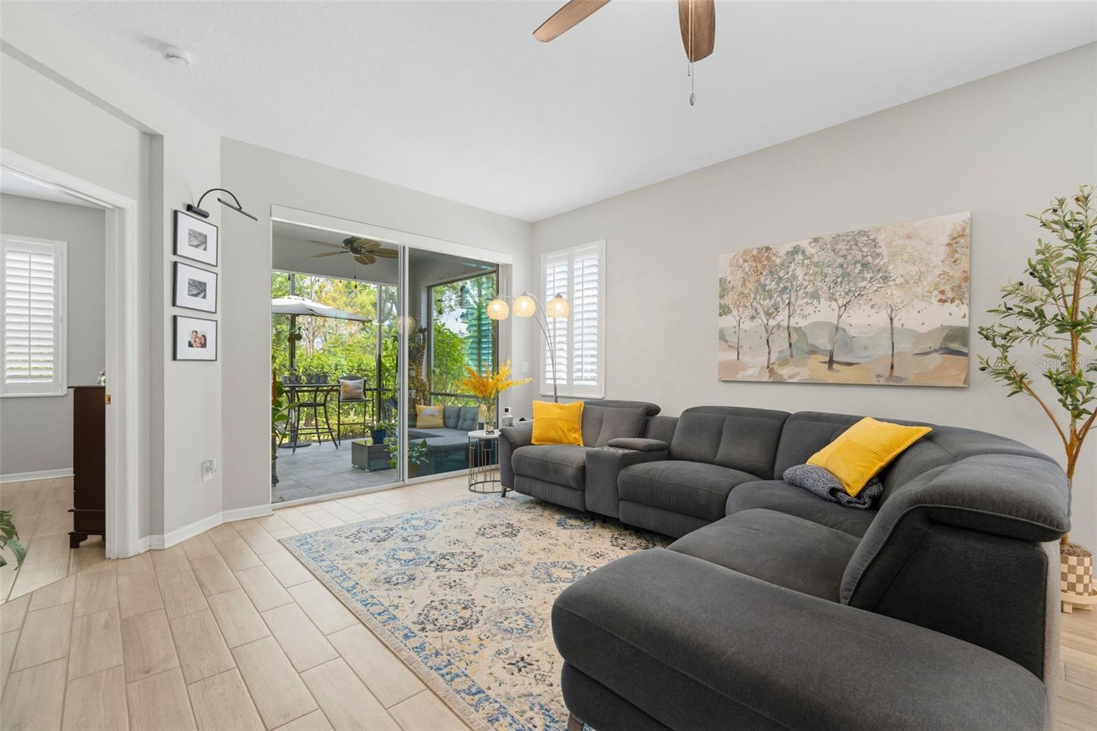 Image 23 of 49 For 6017 Amberly Drive