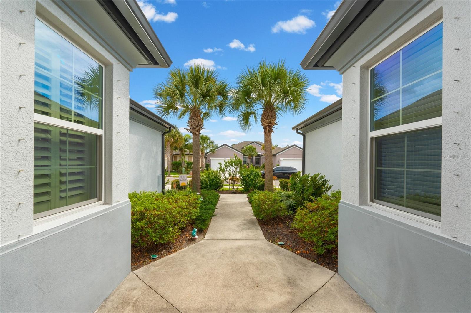 Image 9 of 49 For 6017 Amberly Drive