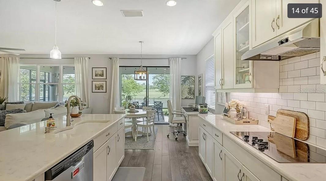 Image 7 of 34 For 727 129th Street Ne