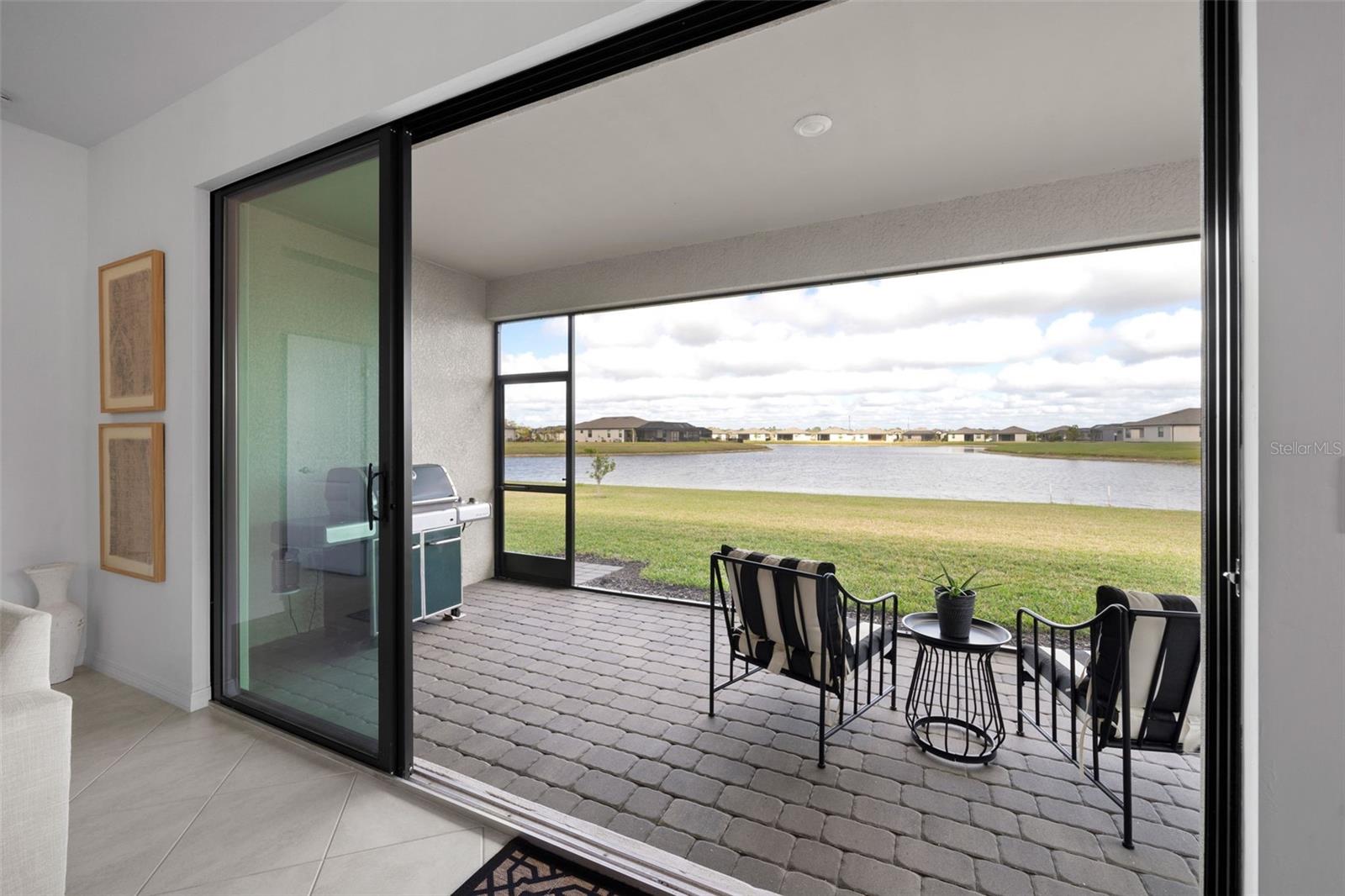 Image 12 of 30 For 1889 Saddlewood Cir