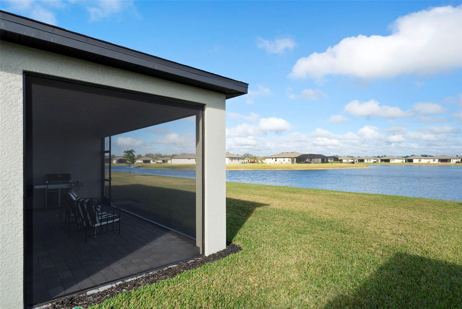 Image 23 of 30 For 1889 Saddlewood Cir