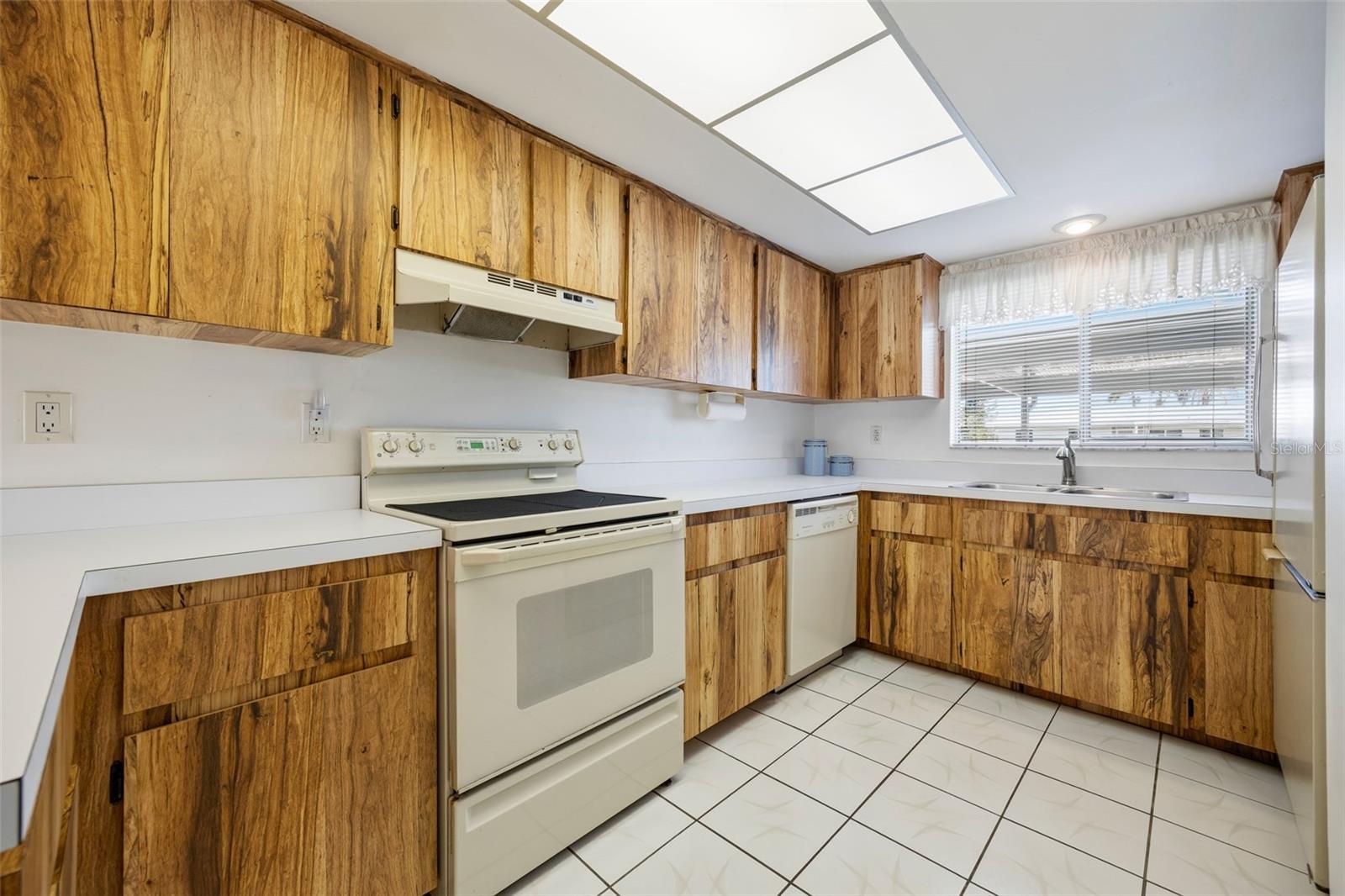 Image 10 of 58 For 1322 40th Street 2