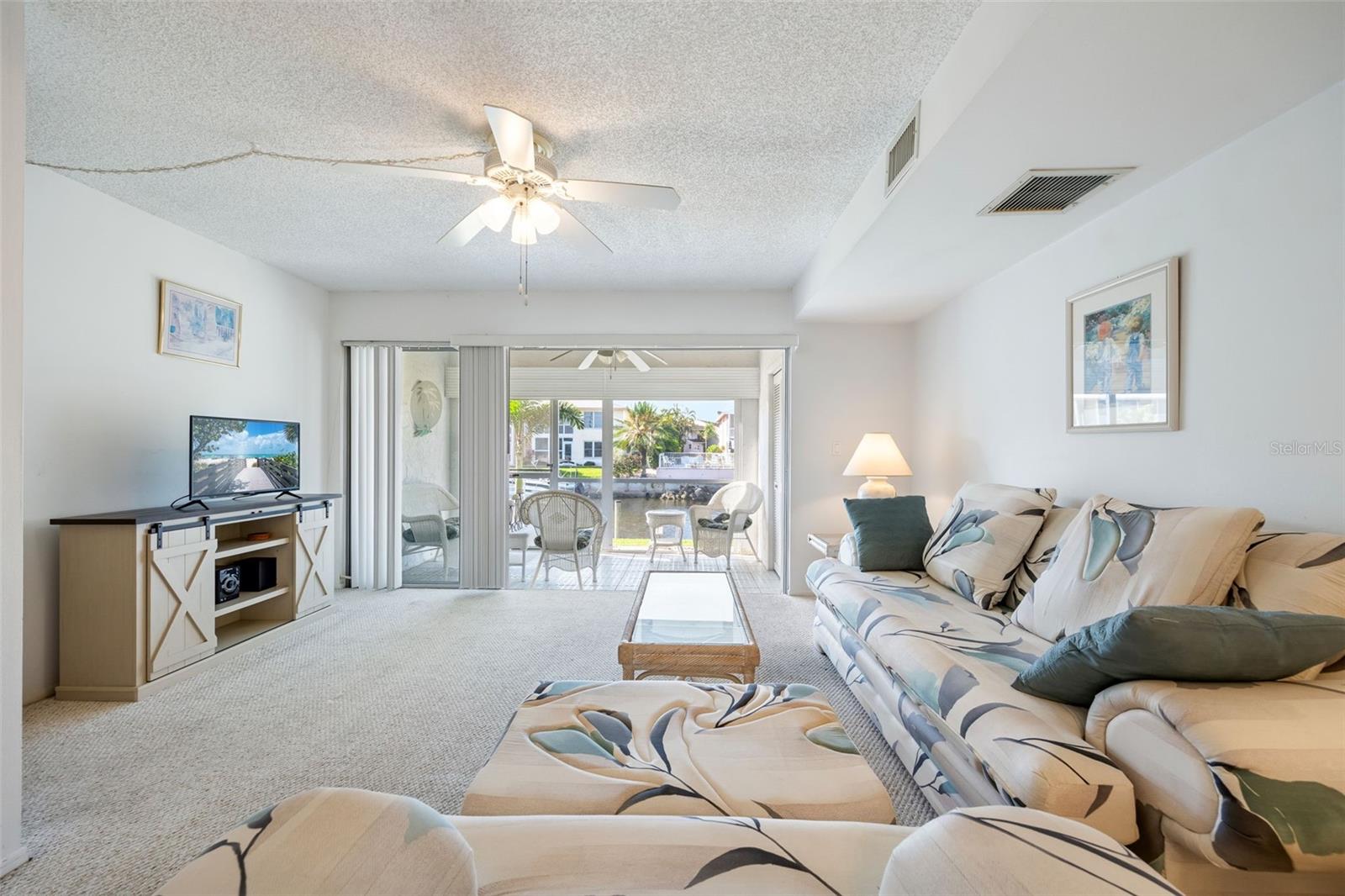 Image 14 of 58 For 1322 40th Street 2