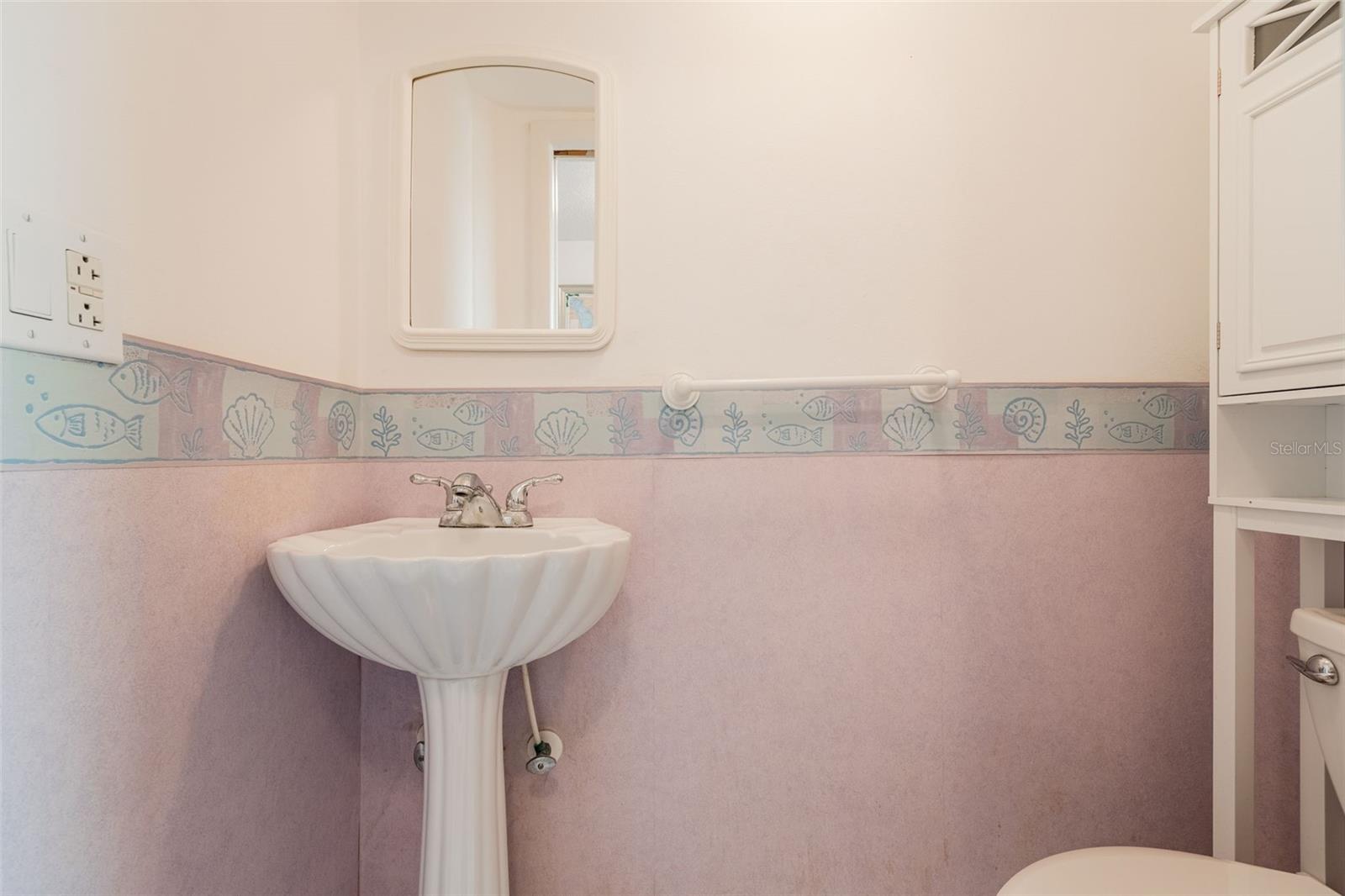 Image 16 of 58 For 1322 40th Street 2